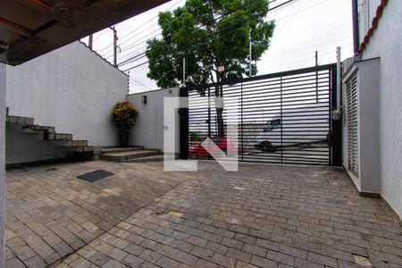 Casa para alugar com 223m², 3 quartos e 4 vagas Casa para alugar com 223m², 3 quartos e 4 vagasGaragem