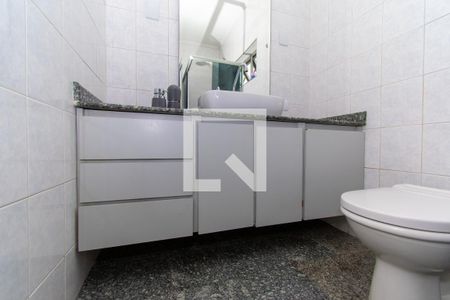 Casa para alugar com 223m², 3 quartos e 4 vagas Casa para alugar com 223m², 3 quartos e 4 vagasBanheiro da Suíte