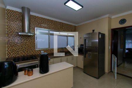 Casa para alugar com 223m², 3 quartos e 4 vagas Casa para alugar com 223m², 3 quartos e 4 vagasCozinha