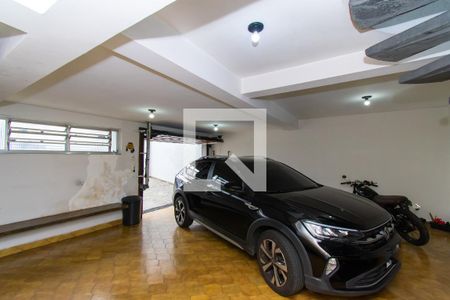 Casa para alugar com 223m², 3 quartos e 4 vagas Casa para alugar com 223m², 3 quartos e 4 vagasGaragem