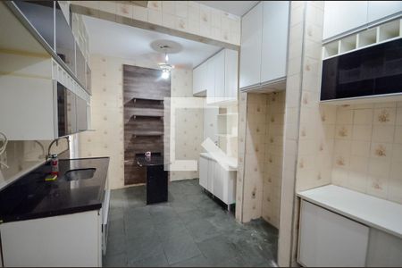 Apartamento para alugar com 73m², 2 quartos e sem vaga Apartamento para alugar com 73m², 2 quartos e sem vagaCozinha e Área de Serviço