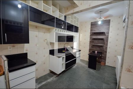 Apartamento para alugar com 73m², 2 quartos e sem vaga Apartamento para alugar com 73m², 2 quartos e sem vagaCozinha e Área de Serviço
