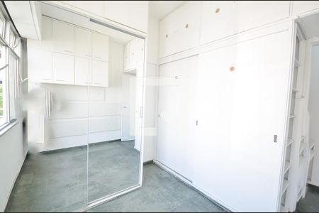 Quarto 1 de apartamento para alugar com 2 quartos, 73m² em Tijuca, Rio de Janeiro