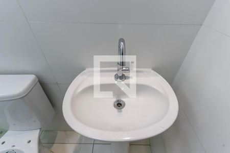 Casa para alugar com 75m², 2 quartos e sem vaga Casa para alugar com 75m², 2 quartos e sem vagaBanheiro