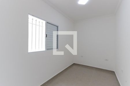 Quarto 1 de casa para alugar com 2 quartos, 75m² em Parque Edu Chaves, São Paulo