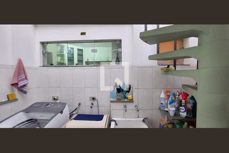 Casa à venda com 227m², 3 quartos e 2 vagasÁrea de Serviço