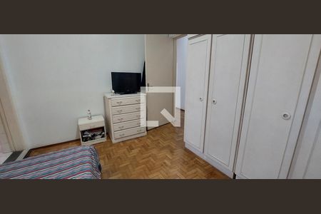 Casa à venda com 227m², 3 quartos e 2 vagasQuarto 2 suíte