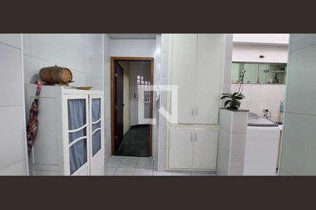 Casa à venda com 227m², 3 quartos e 2 vagasÁrea de Serviço