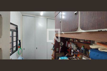 Casa à venda com 227m², 3 quartos e 2 vagasQuarto externo 