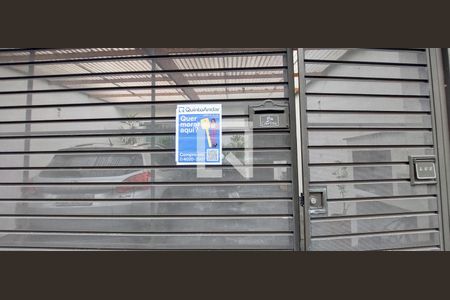 Casa à venda com 227m², 3 quartos e 2 vagasPlaquinha