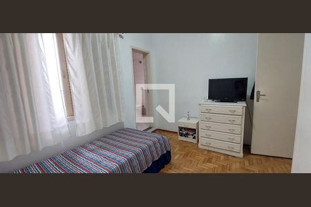 Casa à venda com 227m², 3 quartos e 2 vagasQuarto 2 suíte