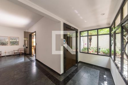 Apartamento para alugar com 120m², 3 quartos e 2 vagas Apartamento para alugar com 120m², 3 quartos e 2 vagasHall Social