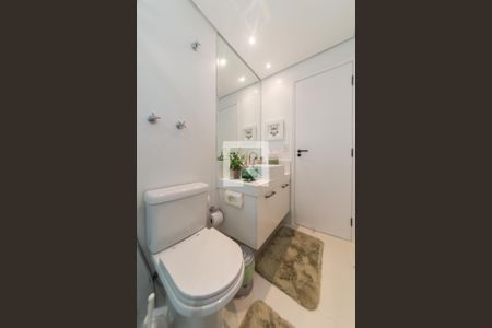 Apartamento para alugar com 120m², 3 quartos e 2 vagas Apartamento para alugar com 120m², 3 quartos e 2 vagasBanheiro Social