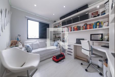 Apartamento para alugar com 120m², 3 quartos e 2 vagas Apartamento para alugar com 120m², 3 quartos e 2 vagasQuarto 1 - Escritório