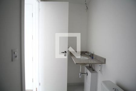 Banheiro de apartamento para alugar com 1 quarto, 25m² em Sé, São Paulo