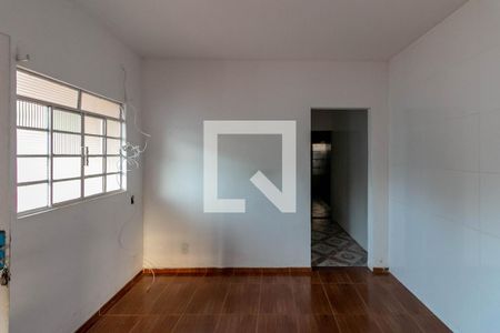 Sala de casa para alugar com 2 quartos, 80m² em Ouro Preto, Belo Horizonte
