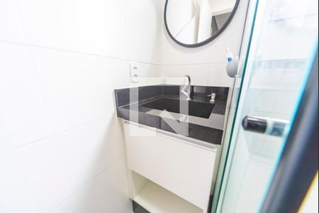 Apartamento à venda com 35m², 2 quartos e 1 vaga Apartamento à venda com 35m², 2 quartos e 1 vagaBanheiro