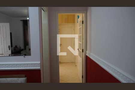 Casa de condomínio à venda com 118m², 2 quartos e 2 vagasCorredor