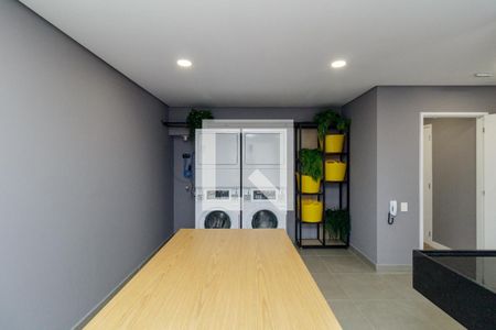 Studio à venda com 31m², 1 quarto e sem vagaÁrea comum - Lavanderia