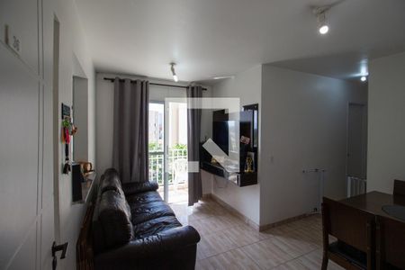 Sala  de apartamento para alugar com 2 quartos, 48m² em Jardim Sao Miguel, Ferraz de Vasconcelos