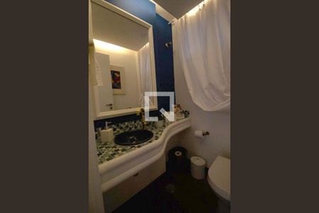 Apartamento à venda com 130m², 2 quartos e 1 vagaLavabo