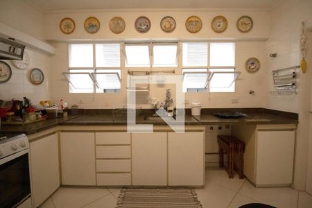 Apartamento à venda com 130m², 2 quartos e 1 vagaCozinha