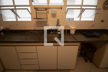Apartamento à venda com 130m², 2 quartos e 1 vagaCozinha