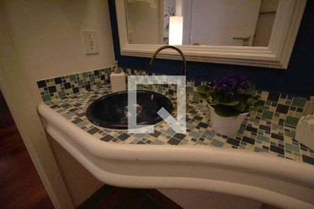 Apartamento à venda com 130m², 2 quartos e 1 vagaLavabo