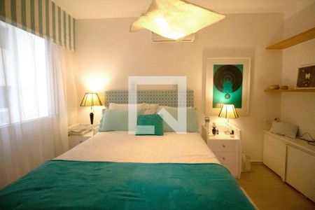 Apartamento à venda com 130m², 2 quartos e 1 vagaSuíte