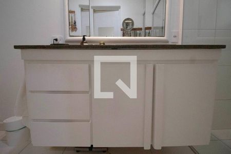 Apartamento à venda com 130m², 2 quartos e 1 vagaBanheiro da Suíte