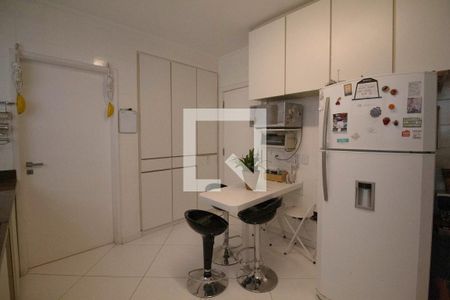 Apartamento à venda com 130m², 2 quartos e 1 vagaCozinhaCozinha