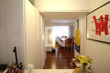 Apartamento à venda com 130m², 2 quartos e 1 vagaEscritório