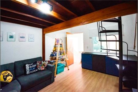 Casa à venda com 3 quartos, 163m² em Vila Mazzei, São Paulo