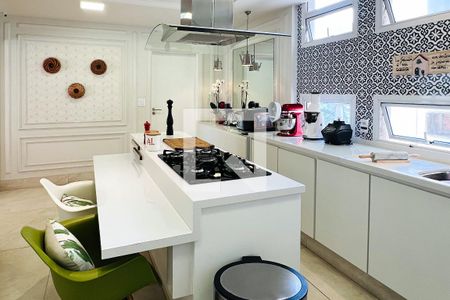 Apartamento à venda com 174m², 3 quartos e 2 vagas Apartamento à venda com 174m², 3 quartos e 2 vagasCozinha