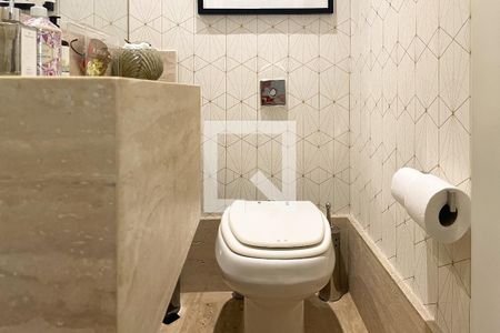 Apartamento à venda com 174m², 3 quartos e 2 vagas Apartamento à venda com 174m², 3 quartos e 2 vagasLavabo