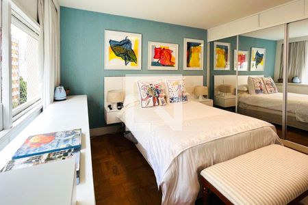 Apartamento à venda com 174m², 3 quartos e 2 vagas Apartamento à venda com 174m², 3 quartos e 2 vagasSuíte