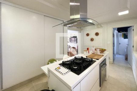 Apartamento à venda com 174m², 3 quartos e 2 vagas Apartamento à venda com 174m², 3 quartos e 2 vagasCozinha