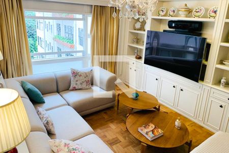 Apartamento à venda com 174m², 3 quartos e 2 vagas Apartamento à venda com 174m², 3 quartos e 2 vagasSala