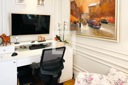 Apartamento à venda com 174m², 3 quartos e 2 vagas Apartamento à venda com 174m², 3 quartos e 2 vagasSala/Escritório