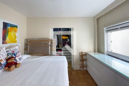 Apartamento à venda com 174m², 3 quartos e 2 vagas Apartamento à venda com 174m², 3 quartos e 2 vagasQuarto 1