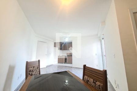 Sala de apartamento para alugar com 2 quartos, 70m² em Parque São Lourenço, São Paulo