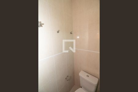 Casa de condomínio para alugar com 42m², 2 quartos e 2 vagasBanheiro quarto 1