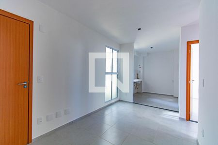 Sala de apartamento à venda com 2 quartos, 42m² em Mato Grande, Canoas