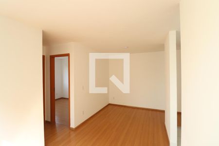 Sala de apartamento para alugar com 2 quartos, 44m² em Alcantara, São Gonçalo