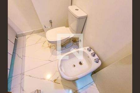 Apartamento para alugar com 112m², 3 quartos e sem vaga Apartamento para alugar com 112m², 3 quartos e sem vagaSuíte banheiro