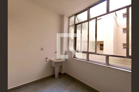 Apartamento para alugar com 112m², 3 quartos e sem vaga Apartamento para alugar com 112m², 3 quartos e sem vagaÁrea serviço