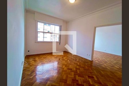 Apartamento para alugar com 112m², 3 quartos e sem vaga Apartamento para alugar com 112m², 3 quartos e sem vagaSala 2