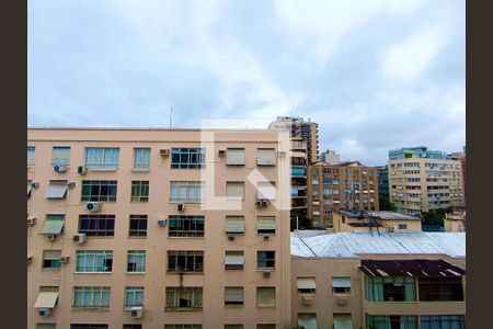 Apartamento para alugar com 112m², 3 quartos e sem vaga Apartamento para alugar com 112m², 3 quartos e sem vagaSala vista