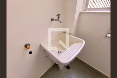 Apartamento para alugar com 112m², 3 quartos e sem vaga Apartamento para alugar com 112m², 3 quartos e sem vagaÁrea serviço
