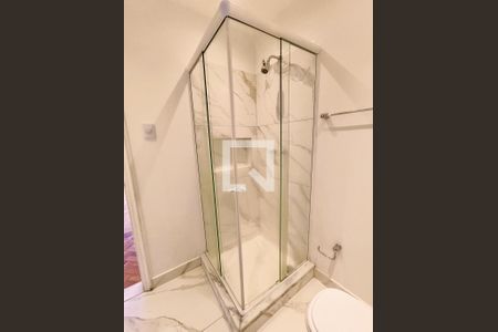 Apartamento para alugar com 112m², 3 quartos e sem vaga Apartamento para alugar com 112m², 3 quartos e sem vagaBanheiro social